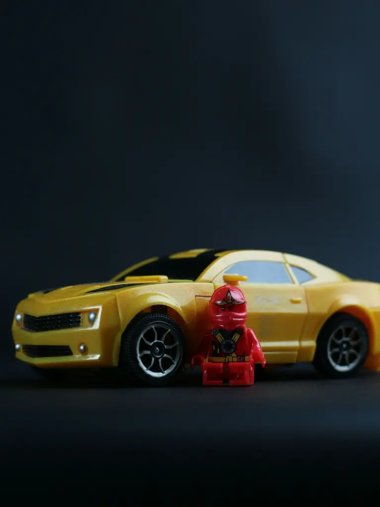 unsplash_5TfDTMTgYqE_racing tire.jpg.jpg.jpg.webp